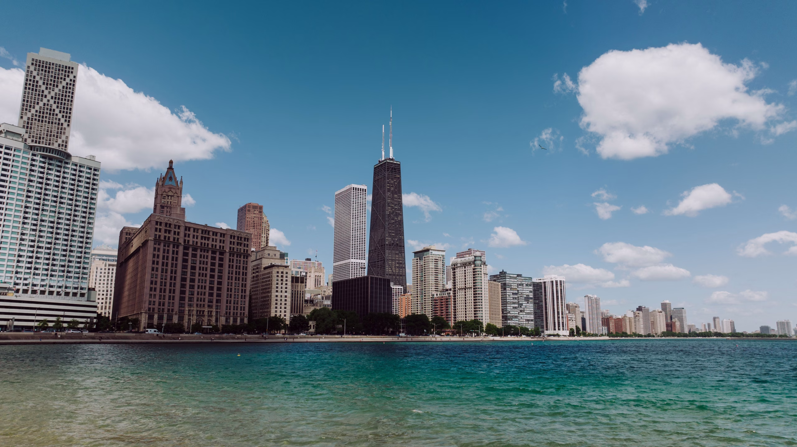 Chicago lakefront skyline